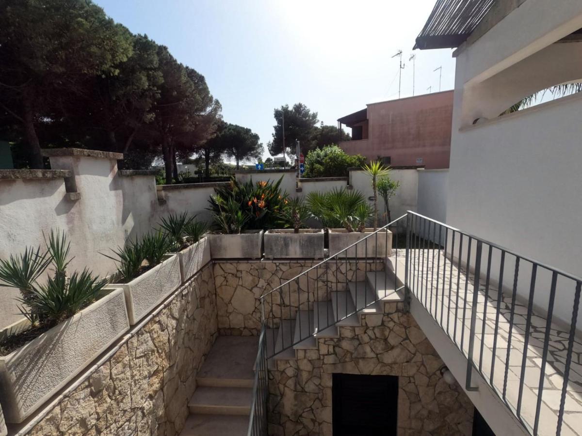 Odegos Mono & Trilo Bed and Breakfast Torre dell'Orso Εξωτερικό φωτογραφία