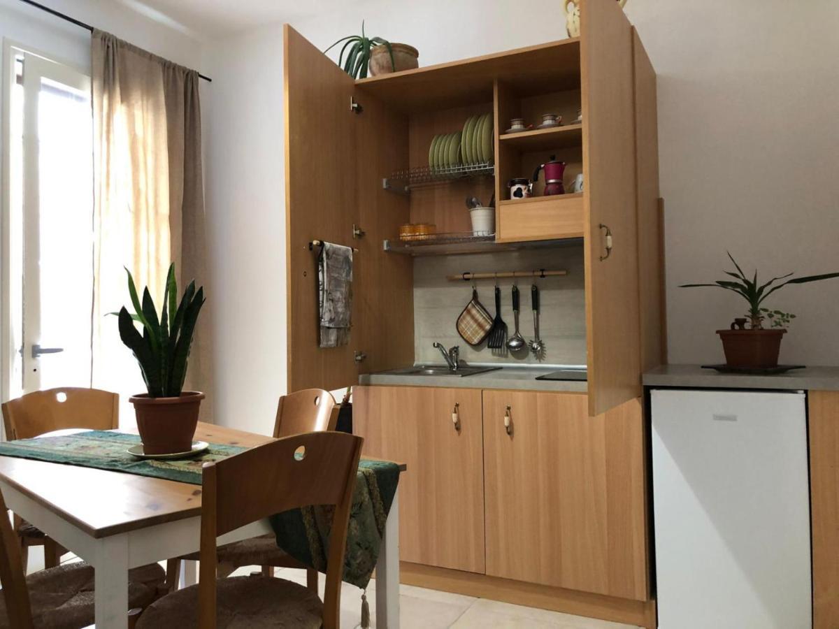 Odegos Mono & Trilo Bed and Breakfast Torre dell'Orso Εξωτερικό φωτογραφία